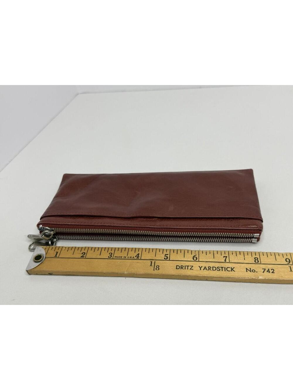 HOBO International TAYLOR Burgundy Leather Magnetic Bi-Fold Clutch Wallet P144 - Picture 12 of 15